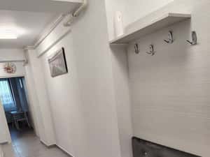 Inchiriez apart 2 camere Tomis Plus 650 euro — miniatura 3