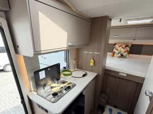 Autorulotă premium noua Carado A132Pro/Podea încălzită/Pachet iarnă/Nordic — miniatura 5