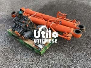 componente hidraulice hitachi ex350 ex370 ex400 zx350 + piese — miniatura 2