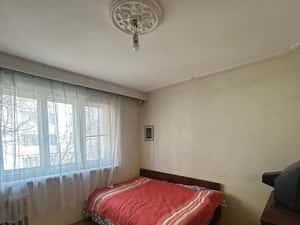 Apartament 2 camere-Zona Sud -etaj 2/4 -  40 mp  43000 euro negociabil — miniatura 5