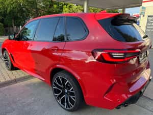 BMW X5 M 625 cp - 43.600 km - 2023 — miniatura 6