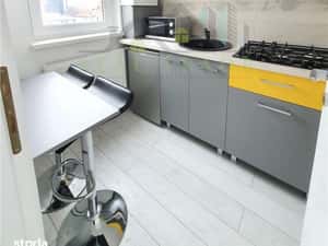 Garsoniera renovata, mobilata si utilata str. Toamnei — miniatura 4