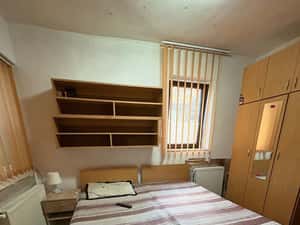 garsoniera 30 mp zona elena doamna mob si utilata complet 300 euro — miniatura 3