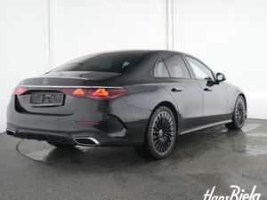 Mercedes-Benz E 220 - Second-hand, 32.889 km, Diesel — miniatura 2