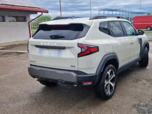 Vand Dacia Duster 3. 4x4 .130 cp motor 1.2 .benzina mild hybrid — miniatura 3