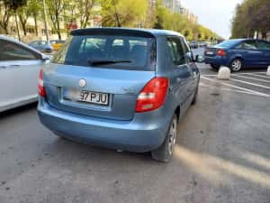 Skoda fabia 2009 1.4 diesel — miniatura 6
