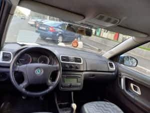 Skoda fabia 2009 1.4 diesel — miniatura 7