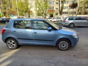 Skoda fabia 2009 1.4 diesel — miniatura 8