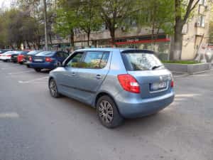 Skoda fabia 2009 1.4 diesel — miniatura 9