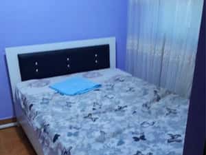 Inchiriez apartament 2 camere parter zona Tomis Nord — miniatura 3