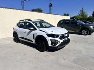 Dacia Sandero Stepway 2025 Extreme benzina+gpl avariat — miniatura 2