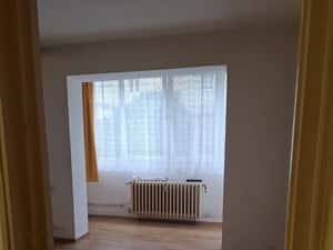Vand apartament cu 2 camere la parter pe str. Grigore Alexandrescu — miniatura 3