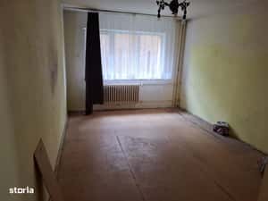 Vand apartament cu 2 camere la parter pe str. Grigore Alexandrescu — miniatura 5