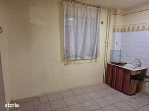 Vand apartament cu 2 camere la parter pe str. Grigore Alexandrescu — miniatura 6