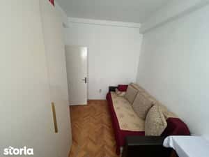 Apartament 2 camere decomandat,Tractorul,etajul 1,78000 Euro — miniatura 4