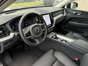 Volvo XC60 Automată 250 HP Benzină — miniatura 7