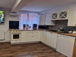 Cabana de inchiriat / Baisoara / Ciubar / Sauna — miniatura 3