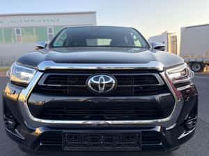 Toyota Hilux Automată 204 HP Diesel — miniatura 4