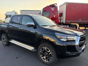 Toyota Hilux Automată 204 HP Diesel — miniatura 5