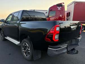 Toyota Hilux Automată 204 HP Diesel — miniatura 6