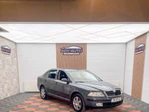 Skoda OCTAVIA 2,0 TDI  135 Cp - Berlina  Garantie 12 luni . Buy-Back . Livrare in toata tara . Fiscal si taxe la zi . — miniatura 3