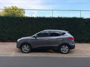 Hyundai ix35 2.0 CRDI 4WD Premium, Tucson, diesel, EURO5, tracțiune integrală, piele, panoramă, cameră, garanție motor + cutia de viteze — miniatura 6