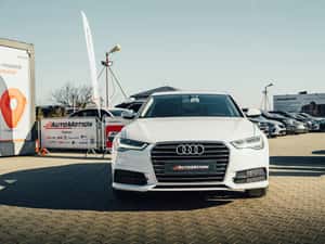 Audi A6 Ultra Premium Plus 2.0 TFSI 252CP Quattro — miniatura 2