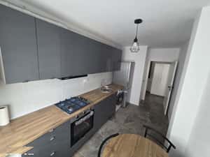 De inchiriat apartament 2 camere, parcare, Sesul de sus, Floresti, Cj — miniatura 3