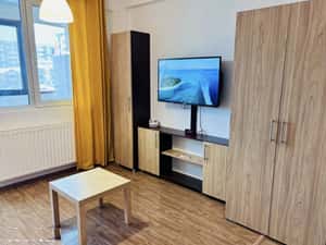 Garsoniera dubla MILITARI RESIDENCE