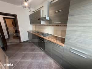 Apartament 2 camere, 48.33 mp, decomandat, parcare, intermediar, zona — miniatura 3