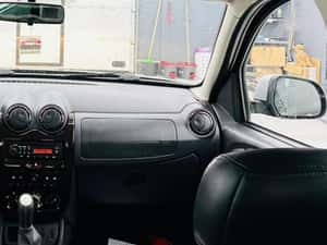 DACIA DUSTER 2012, 223.000 km, Diesel, Manuală — miniatura 6