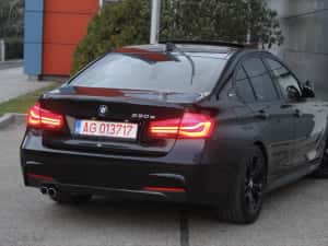 Bmw Seria 3 / 330e / M-paket / 252 CP — miniatura 3