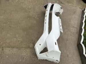 Aripă stânga față.bară față toyota raw 4.