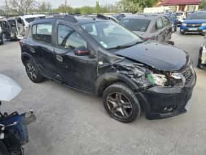 DACIA Sandero Stepway 2020 Tech Road  1.5 DCI 88 mii km  clima camera  la cheie Avariat — miniatura 6
