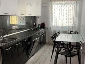 Apartament Doamna Ghica Plaza renovat recent — miniatura 2