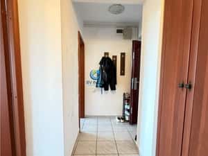 Vanzare garsoniera decomandata in bloc de apartamente, zona Garii — miniatura 4