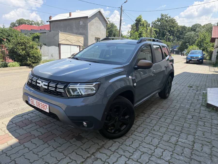 Dacia Duster EXTREME climatronic navi camera 360 — fotografie 1 din 10