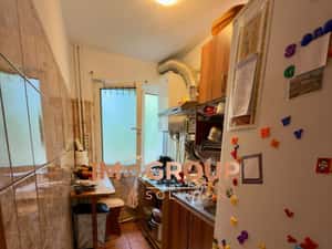 ALEXANDRU CEL BUN - ETAJ 1 - APARTAMENT 3 CAMERE - BLOC 1975 — miniatura 6