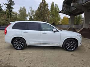 Volvo XC90 D5 AWD Geartronic alb, interior piele negru — miniatura 7