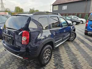Dacia Duster Limited Edition 1.5 dci 4×4 2013 — miniatura 5