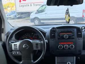 Nissan Navara D40 2.5 dCi 190 CP • 4x4 • 2011 • Impecabilă — miniatura 8
