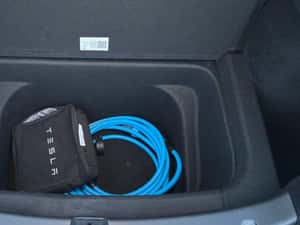 Tesla Model Y Long Range Dual Motor AWD – 100% Electric — miniatura 6