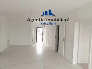 Casă noua tip parter de vânzare într-un cartier rezidențial în apropierea localității Mărtinești — miniatura 1