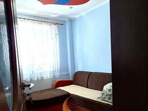 Apartament 3 Camere Renovat Mobilat Preț Excelent Reșița — miniatura 4