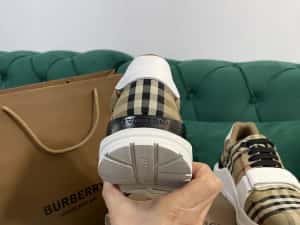 Adidasi Burberry piele naturale Full Box colectie noua — miniatura 6