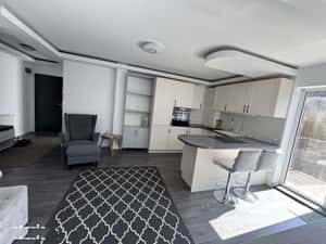 Apartament 3 camere zona Vivo — miniatura 1