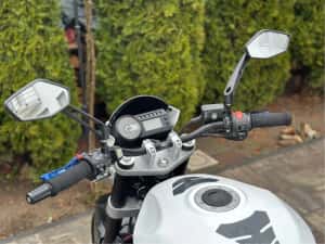 Hyosung GT 650 Naked limitat cat. A2    ( suzuki sv / honda hornet ) — miniatura 5