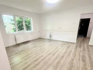 Apartament de vanzare 3 camere tip Q Rogerius — miniatura 3