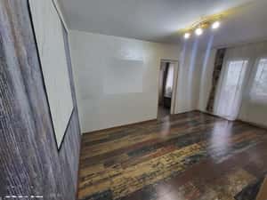 Apartament 2 camere, et 1, de vanzare