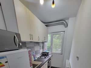 Apartament 2 camere, et 1, de vanzare — miniatura 5